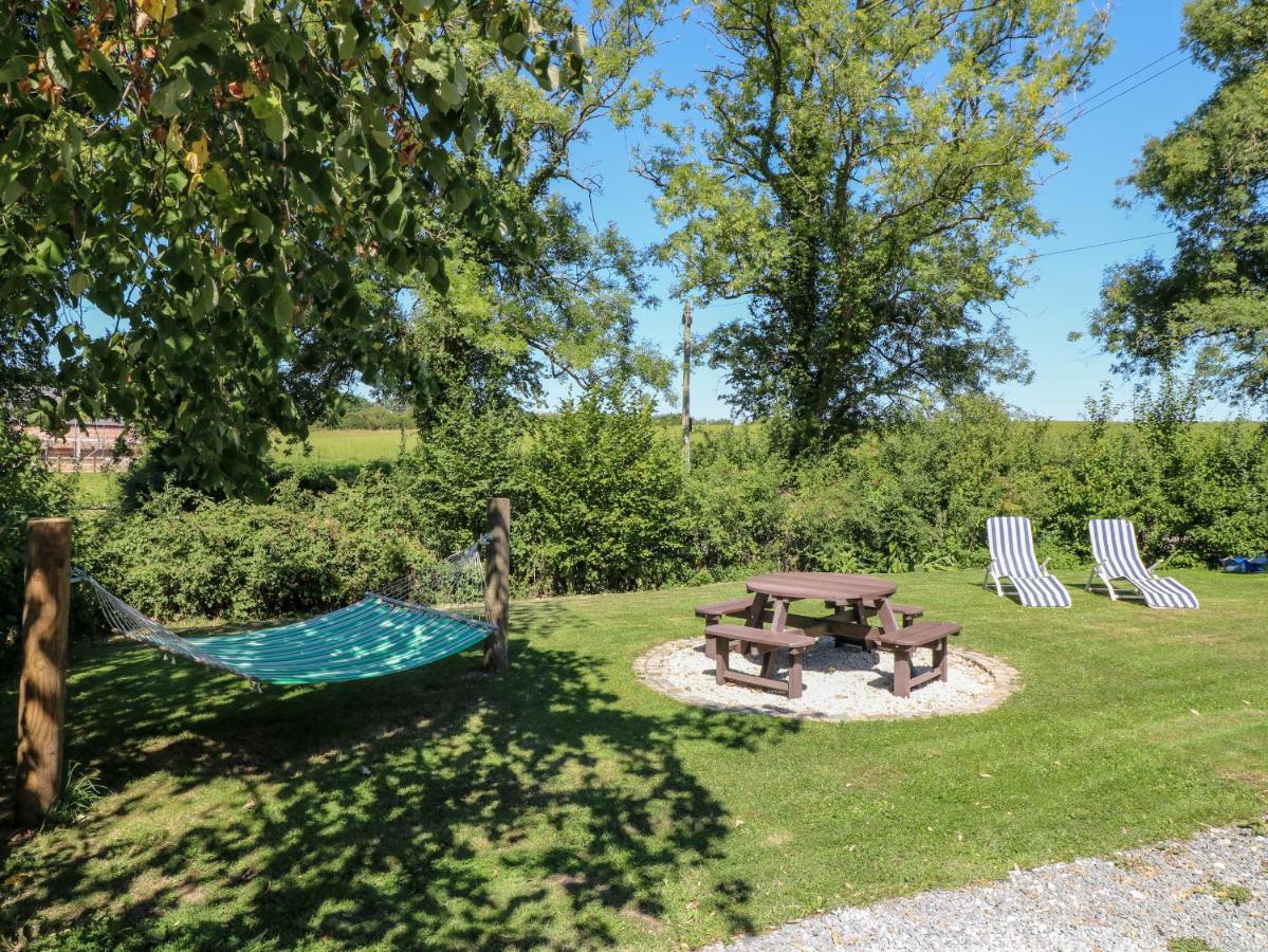 The Den, Bank Top Farm Ashbourne  Zewnętrze zdjęcie